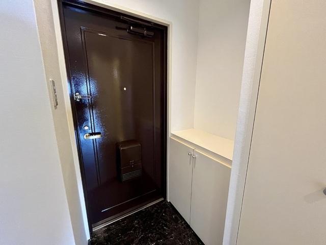 奥田ビル（402） 玄関