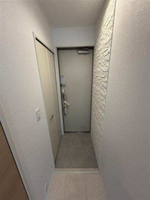 コンフォートイルミナ 玄関