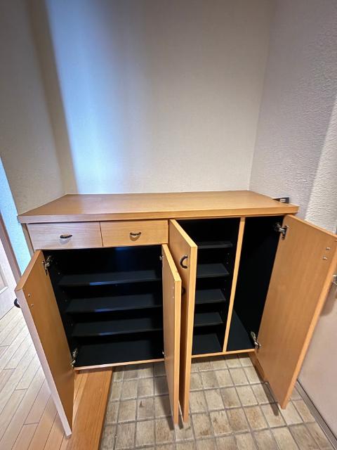 アルファグランデ成田弐番街（1006） 収納
