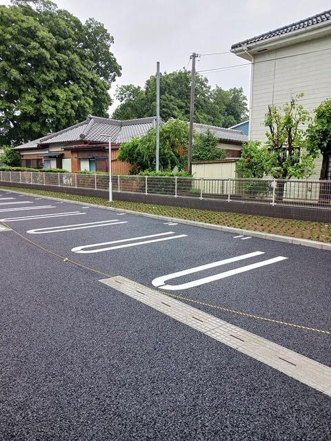 ベル・コリーヌＢ（202） 駐車場