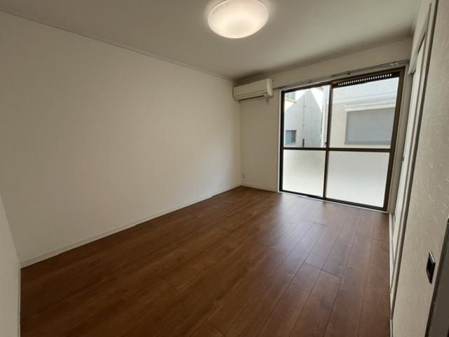 サンパレストミタ（105） 部屋画像