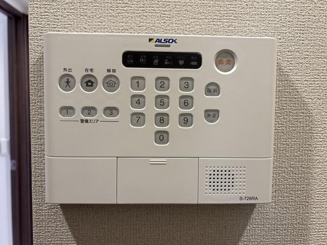 レジデンスヒルトップX XI　X（301） 部屋画像