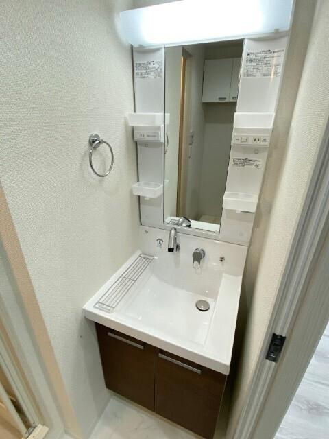 ｂ´ＣＡＳＡ横浜大口Ⅱ 洗面