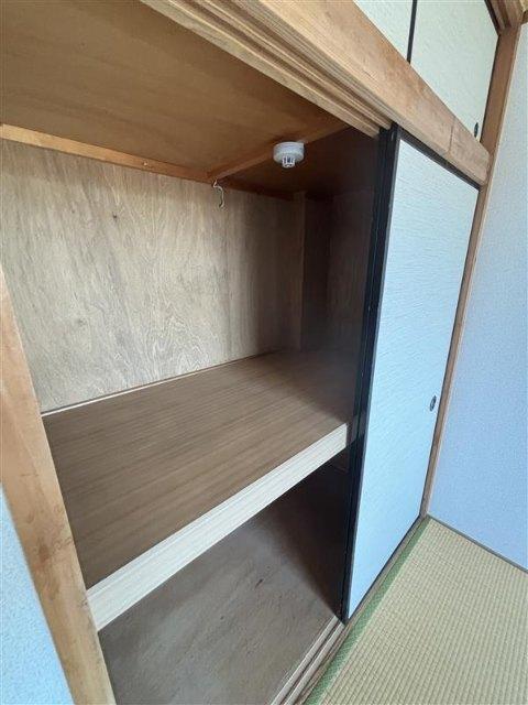 クレセントマンション 収納