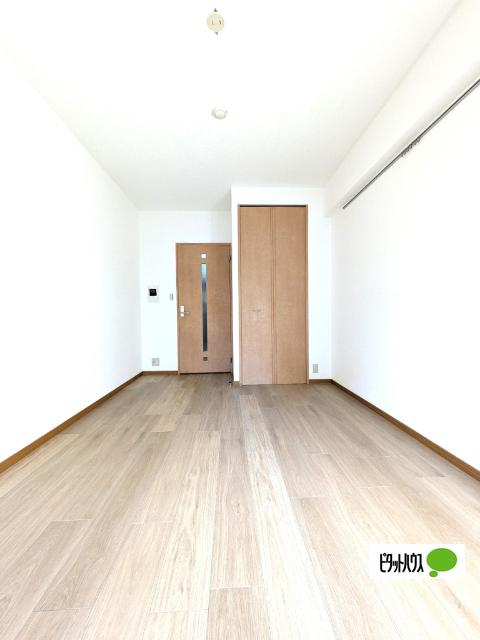 プロシード市川妙典Ⅱ リビング