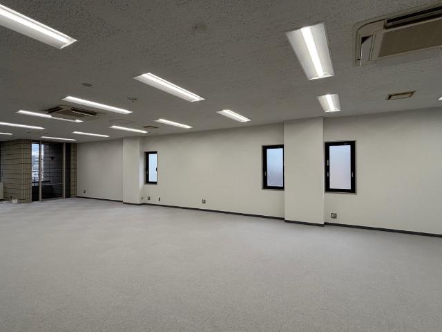 ＣＴビル（5階） 室内
