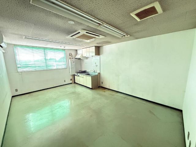 横浜市神奈川区菅田町（0001） 室内