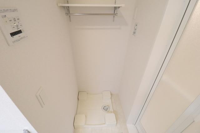 ﾛｲｼﾞｪﾝﾄﾊﾟｰｸｽ ﾚｲｸﾀｳﾝ Ⅲ　Ｏ（110） 部屋画像