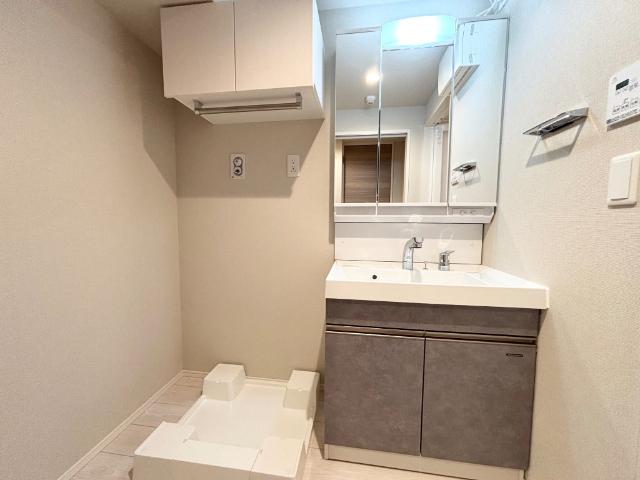 Ｄ−Ｃａｒｒａｒａ（0202） 洗面