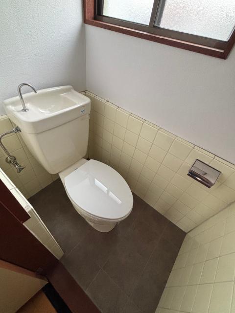高関町貸家（0001） トイレ