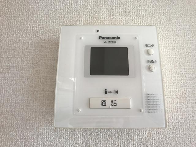 ファミール吉川（102） 部屋画像