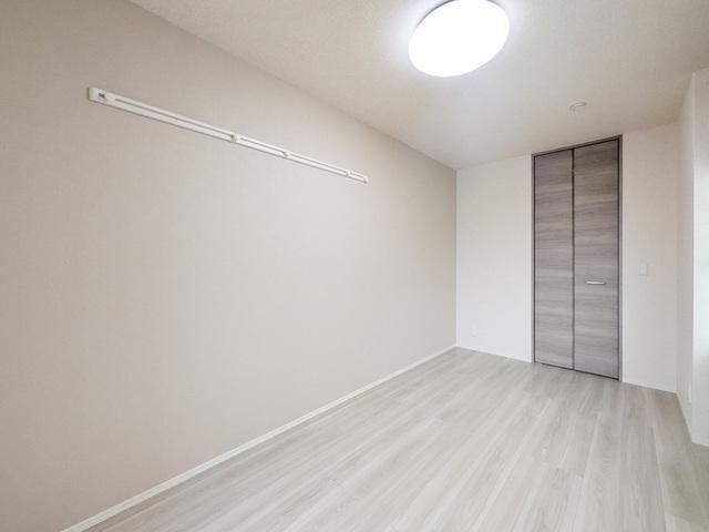 Craspedia（102） 部屋画像