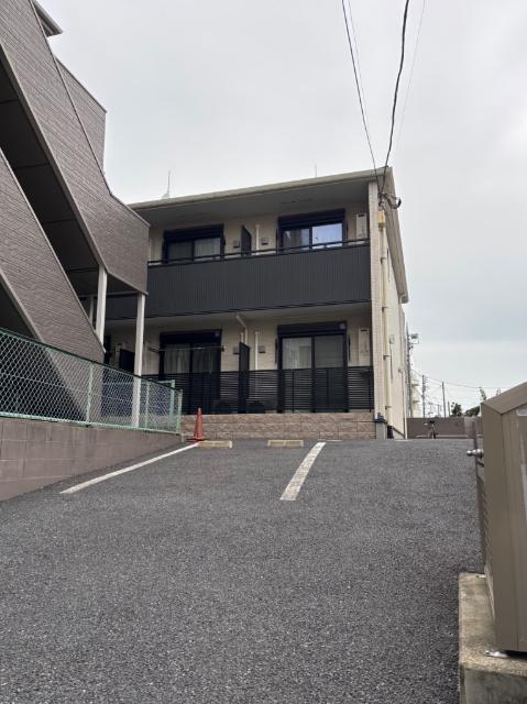 ＷｉｌｌＣａｍｅｌｌｉａＥａｓｔ駐車場（0001） 駐車場