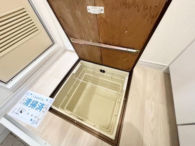 アパートメントハウス雅 収納