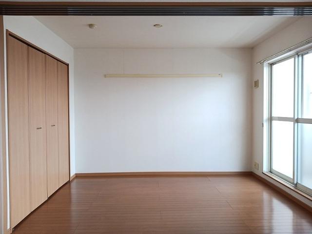 ヒル　フィールド　ブリーズ館（301） 室内