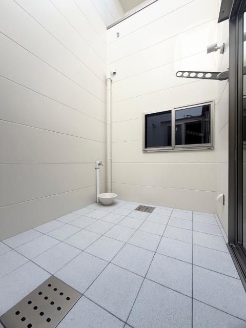 Ｗｉｓｔｅｒｉａ　Ｃｏｕｒｔ（0106） 庭
