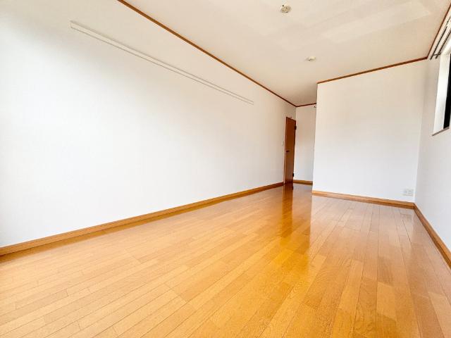 インシャラー保土ヶ谷（0102） 室内