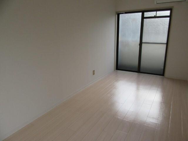セントラルコート中丸（0301） リビング