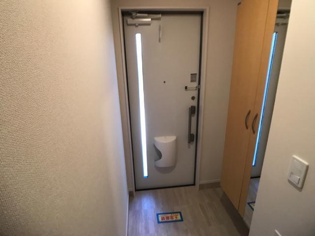 イソラ　フェリーチェⅡ 玄関