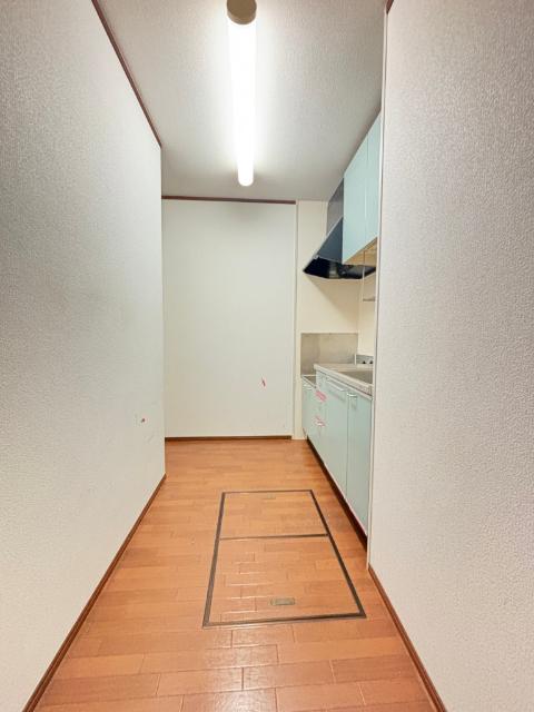 エメラルド大倉山（0102） キッチン