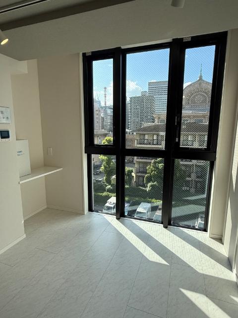 ＲＯＣＨＥ　ＬＩＥＮ（0502） 眺望