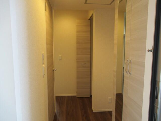 D-ROOM　IGODAI（305） 玄関