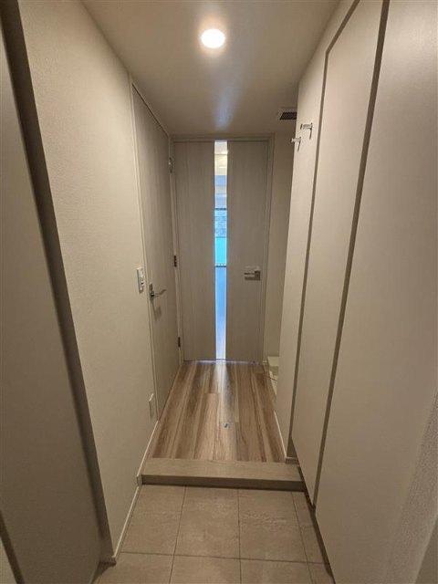 ブラウ菊川プレイス 玄関