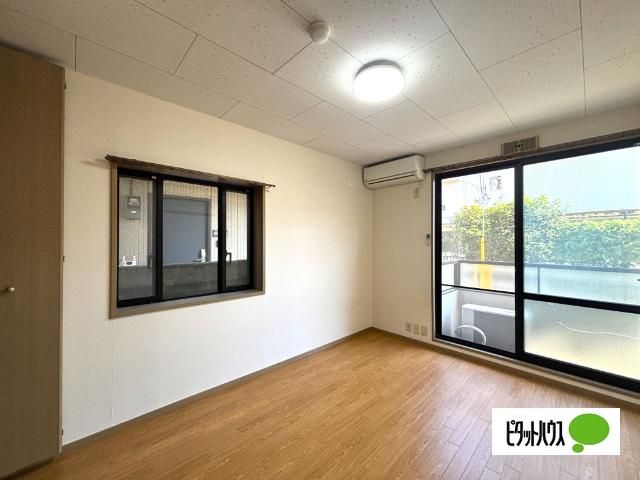 オークハウス 部屋画像