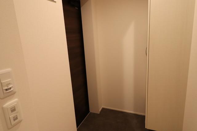 D-wing 大和町（201） 玄関