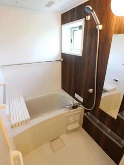 リノアイーナ（101） 部屋画像