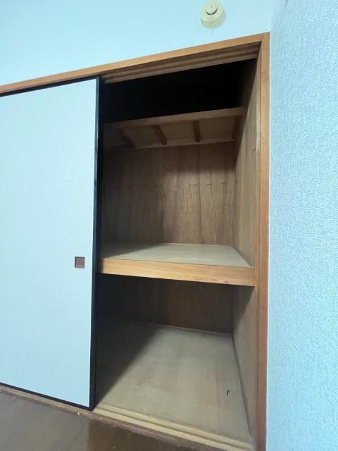 ヴィラウィスタリア 収納