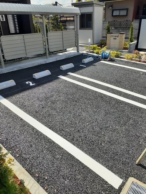 ヒルズ　ガーデン（305） 駐車場