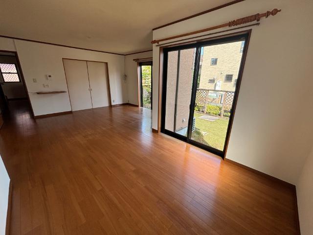 飯田町戸建（0001） リビング