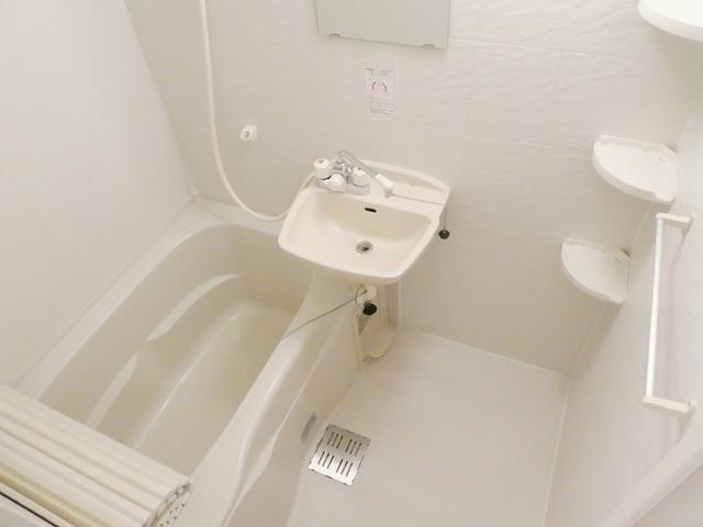 ウェルヴィラ（105） 部屋画像