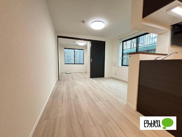 ＣＯＮＴＲＡＩＬ千住ＴＥＲＲＡＣＥ リビング