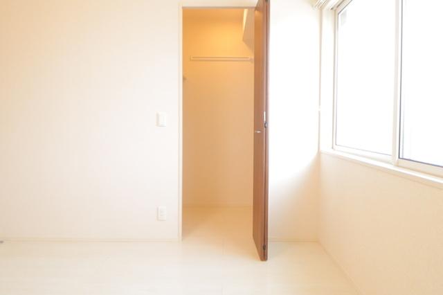 ﾛｲｼﾞｪﾝﾄﾊﾟｰｸｽ ﾚｲｸﾀｳﾝ Ⅱ　A（306） 部屋画像