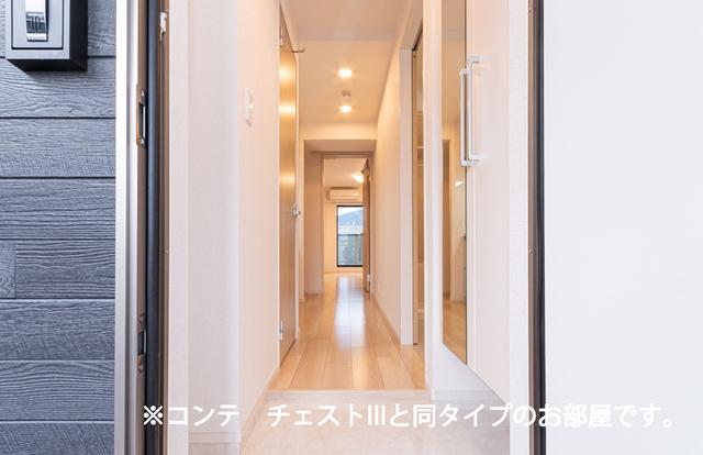 ルミエ　エトワール（301） 玄関