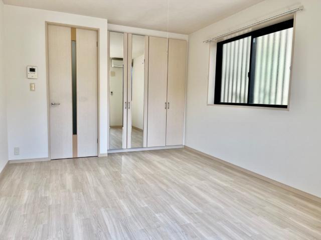Berlina　Ａ 部屋画像