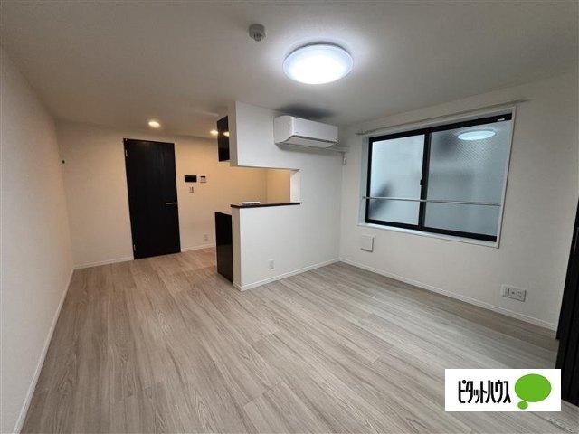 ＣＯＮＴＲＡＩＬ千住ＴＥＲＲＡＣＥ リビング