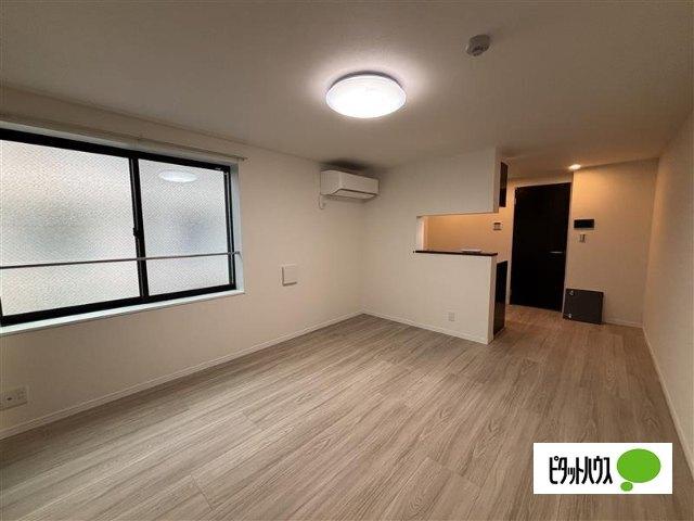 ＣＯＮＴＲＡＩＬ千住ＴＥＲＲＡＣＥ リビング