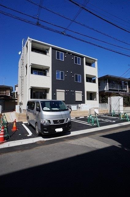 ルポゼ　ドゥー（101） 駐車場