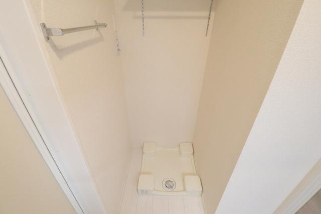 ﾛｲｼﾞｪﾝﾄﾊﾟｰｸｽ ﾚｲｸﾀｳﾝ Ⅱ　Ｍ（106） 部屋画像