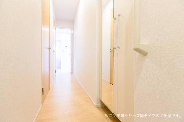 ヒカルサ東川口サウス（103） 玄関
