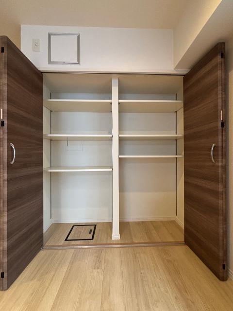 秀和第二築地レジデンス（0901） 収納