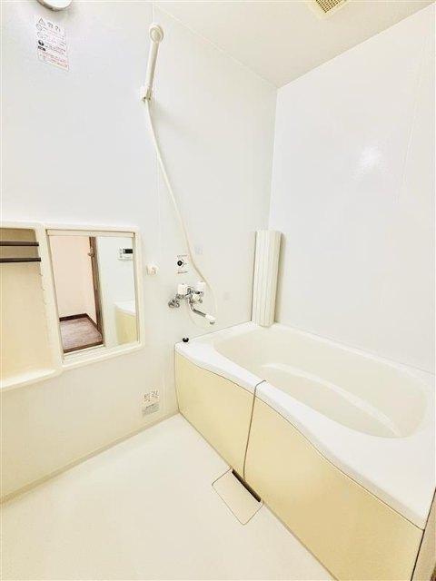 流山市三輪野山マンション バス／シャワー