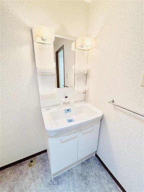 流山市三輪野山マンション 洗面
