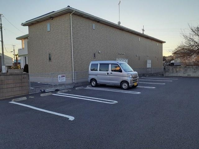 サン　フロレスタ（201） 駐車場