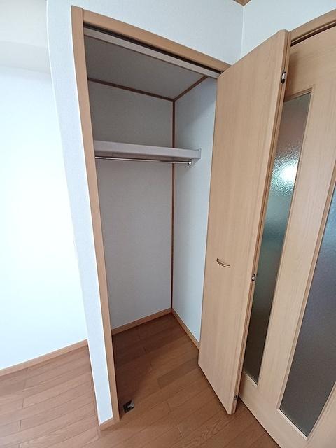 セモア中山（210） 収納