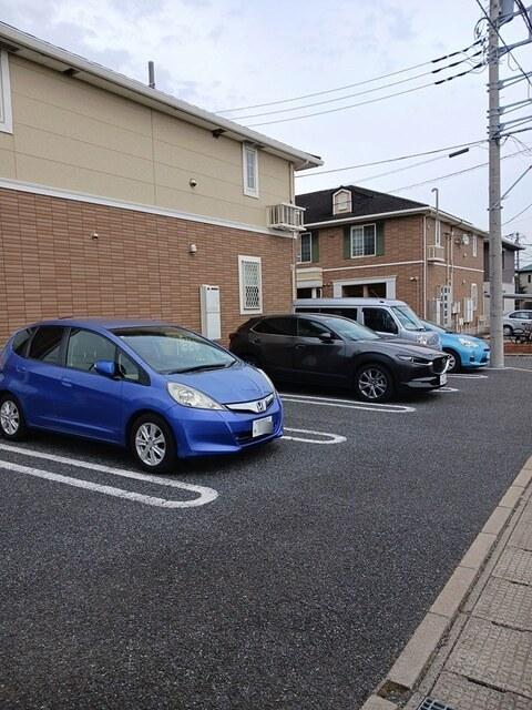 プラウド幕張本郷Ⅵ（202） 駐車場