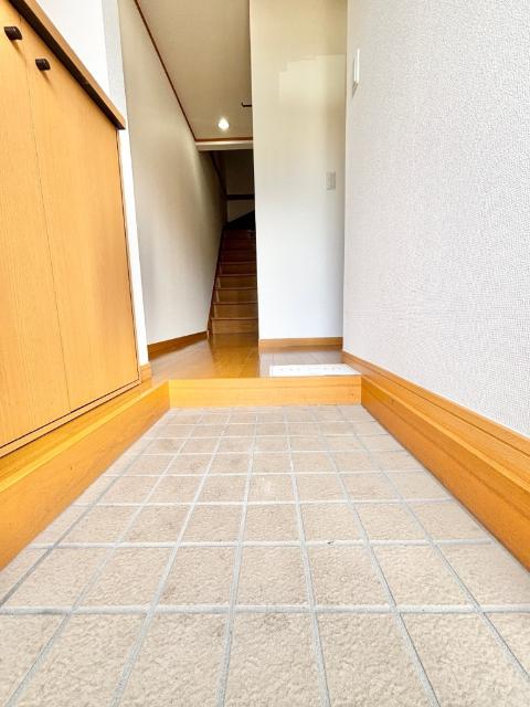 インシャラー保土ヶ谷（0102） 玄関